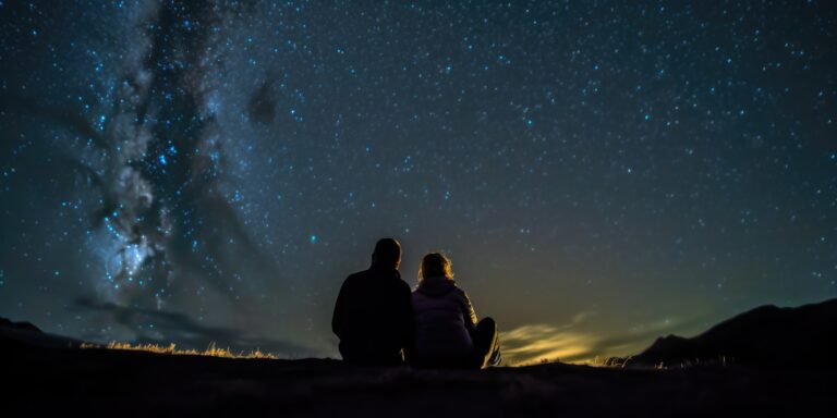 Reconnecting After Infidelity: 12 Meaningful Activities for Rebuilding Trust and Intimacy